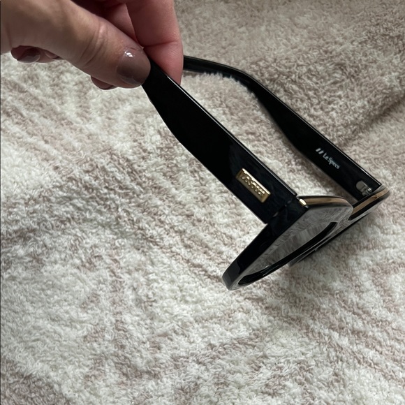 Le Specs Air Heart Black Cat-Eye Sunglasses - Picture 9 of 9